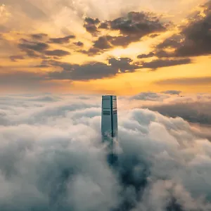 The Ritz-carlton, 5*, Hong Kong Çin